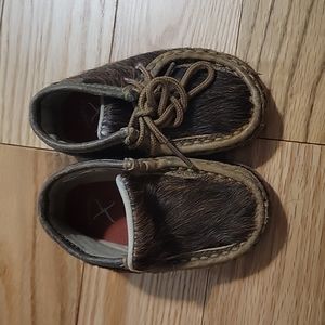 Twisted x infant moccasin leather with fur